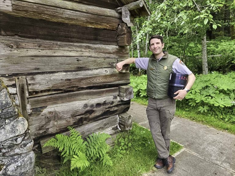 A Day in the Life of a Park Ranger – AdventuresNW